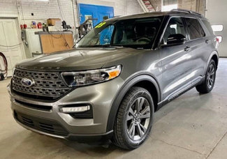 Certified 2023 Ford Explorer XLT w/ Equipment Group 202A image 1