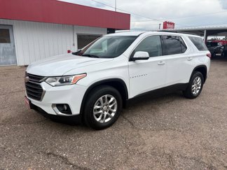 Used 2021 Chevrolet Traverse LT image 1