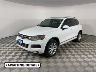 Used 2012 Volkswagen Touareg Sport image 1