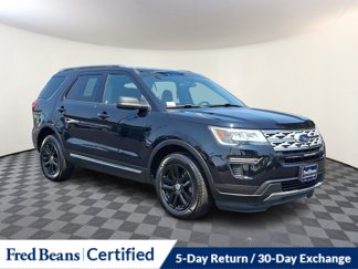 Certified 2019 Ford Explorer XLT image 1
