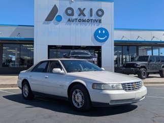 Used 2000 Cadillac Seville SLS w/ Personalization Pkg image 1