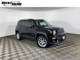 Used 2022 Jeep Renegade Latitude image 1