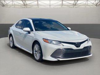Used 2018 Toyota Camry XLE image 1