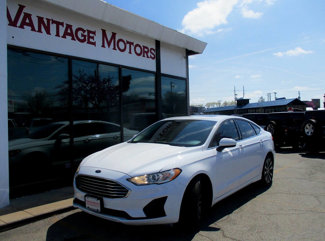 Used 2020 Ford Fusion SE image 1