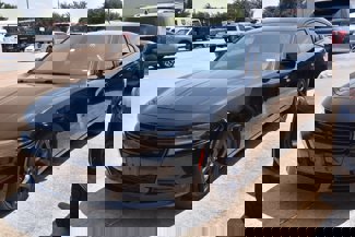 Used 2021 Dodge Charger SXT w/ Blacktop Package image 1