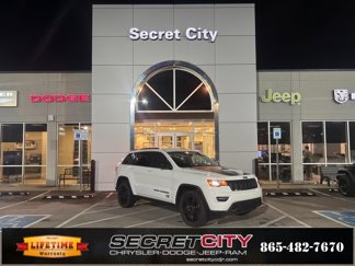 Used 2021 Jeep Grand Cherokee Freedom Edition video 1