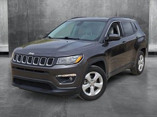 Used 2018 Jeep Compass Latitude w/ Popular Equipment Group image 1