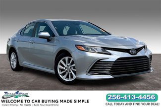 Used 2023 Toyota Camry LE image 1