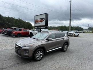 Used 2019 Hyundai Santa Fe SE image 1