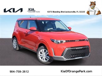 New 2025 Kia Soul LX image 1