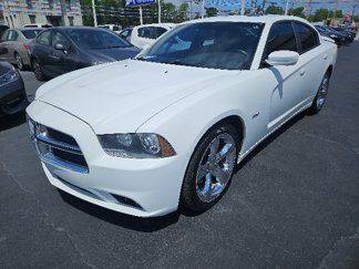 Used 2013 Dodge Charger R/T w/ Wheels & Tunes Group image 1