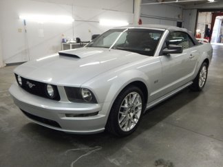 Used 2005 Ford Mustang GT Premium image 1