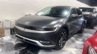 Used 2023 Hyundai Ioniq 5 SEL image 1