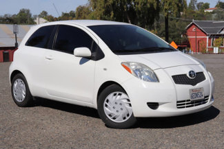 Used 2008 Toyota Yaris 2-Door Hatchback image 1