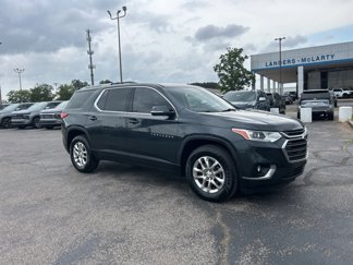 Used 2018 Chevrolet Traverse LT image 1