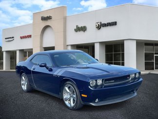 Used 2013 Dodge Challenger R/T image 1