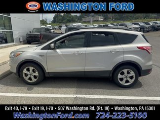 Used 2016 Ford Escape SE w/ Equipment Group 201A image 1
