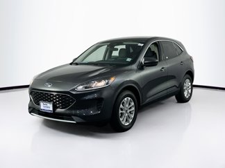 Used 2020 Ford Escape SE image 1