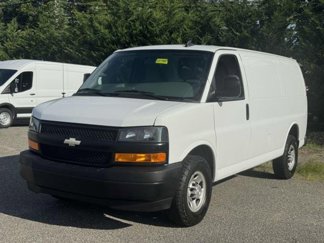 Used 2018 Chevrolet Express 2500 image 1
