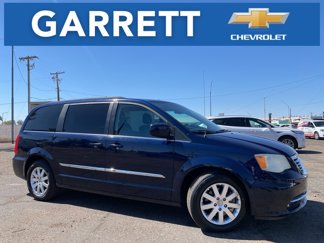 Used 2014 Chrysler Town & Country Touring image 1