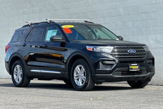 Used 2023 Ford Explorer XLT image 1