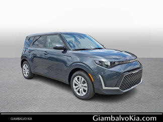 New 2025 Kia Soul LX image 1