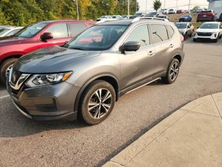 Used 2020 Nissan Rogue SV w/ Premium Package image 1