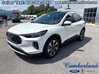 Used 2023 Ford Escape Platinum w/ Premium Technology Package image 1