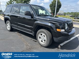 Used 2016 Jeep Patriot Sport w/ Power Value Group image 1