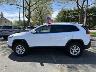 Used 2017 Jeep Cherokee Latitude w/ Comfort/Convenience Group image 1