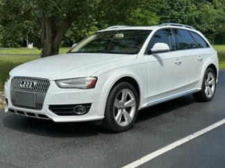 Used 2013 Audi A4 Premium Plus image 1