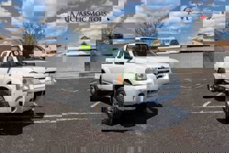 Used 2003 Nissan Frontier XE image 1