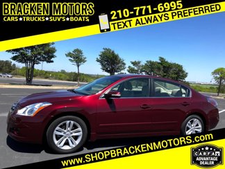 Used 2010 Nissan Altima 3.5 SR image 1