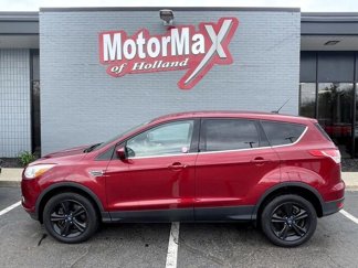 Used 2013 Ford Escape SE image 1
