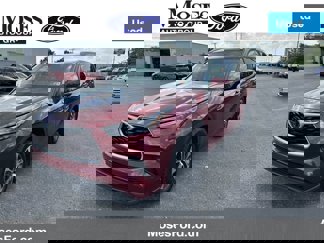 Used 2024 Toyota Highlander XLE image 1