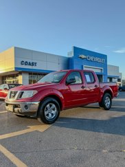 Used 2011 Nissan Frontier SV image 1