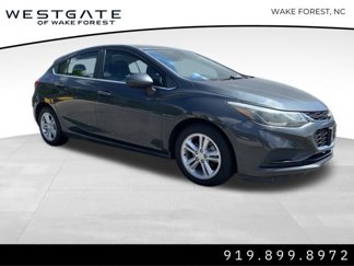 Used 2017 Chevrolet Cruze LT image 1