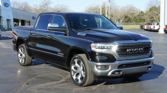 Used 2019 RAM 1500 Limited image 1