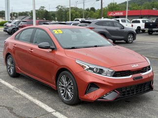 Used 2023 Kia Forte GT-Line image 1