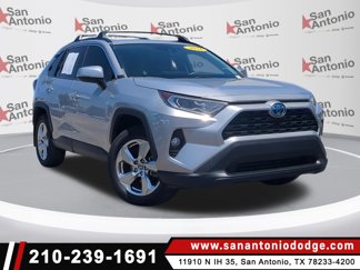 Used 2021 Toyota RAV4 XLE Premium image 1