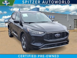 Used 2024 Ford Escape ST-Line w/ Cold Weather Package image 1