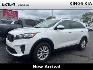 Used 2019 Kia Sorento LX w/ LX Convenience Package image 1