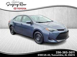 Used 2018 Toyota Corolla LE image 1