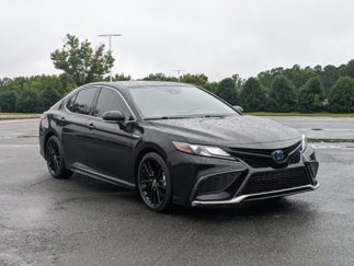 Used 2021 Toyota Camry XSE image 1