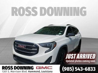 Used 2020 GMC Terrain SLE w/ Driver Convenience Package image 1