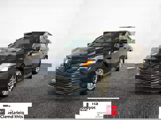Used 2018 Toyota Camry XLE image 1