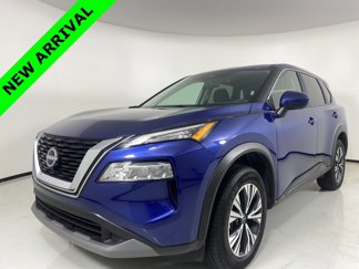 Used 2023 Nissan Rogue SV image 1