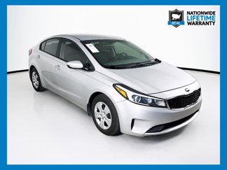 Used 2018 Kia Forte LX image 1