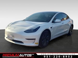Used 2021 Tesla Model 3 Standard Range Plus image 1