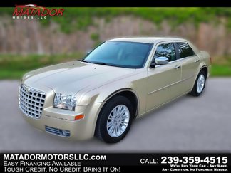 Used 2010 Chrysler 300 Touring image 1